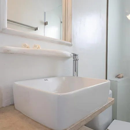 Pure White 1bd House With Amazing Sea Views In Appartamento *