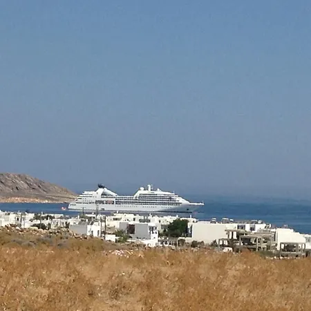 Pure White 1bd House With Amazing Sea Views In