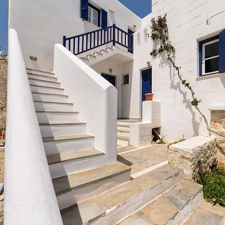 Pure White 1bd House With Amazing Sea Views In Naoussa