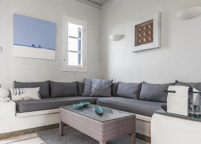 Pure White 1bd House With Amazing Sea Views In * Науса