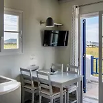 Pure White 1bd House With Amazing Sea Views In * Науса
