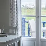 Pure White 1bd House With Amazing Sea Views In * Науса