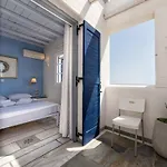 Pure White 1bd House With Amazing Sea Views In *