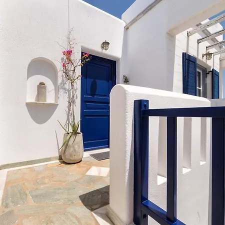 Pure White 1bd House With Amazing Sea Views In Апартаменты